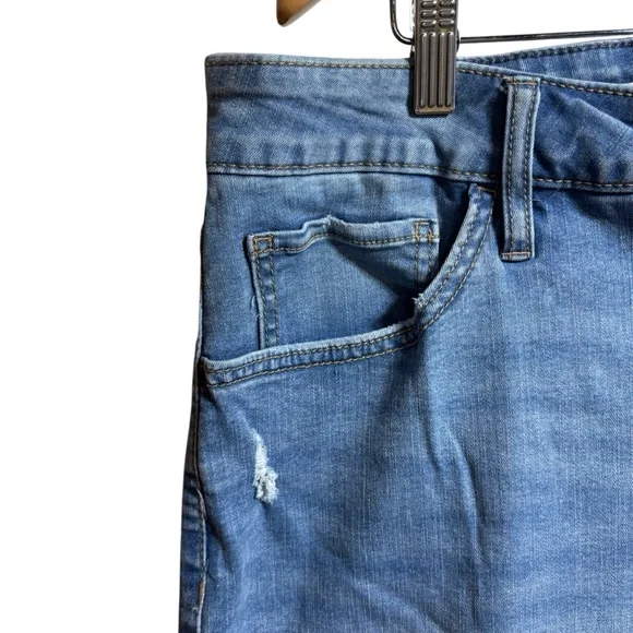 Ava & VV High Rise Skinny Jeans Medium Wash Distressed Blue Denim Size 20 #774 - Picture 8 of 8